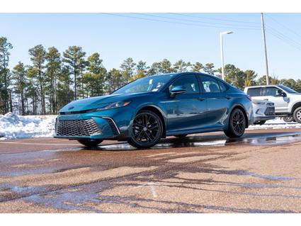 2026 Toyota Camry Hybrid Hernando MS
