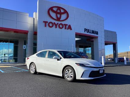 2025 Toyota Camry Hybrid Pullman WA