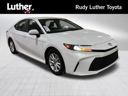 2025 Toyota Camry Hybrid Minneapolis MN