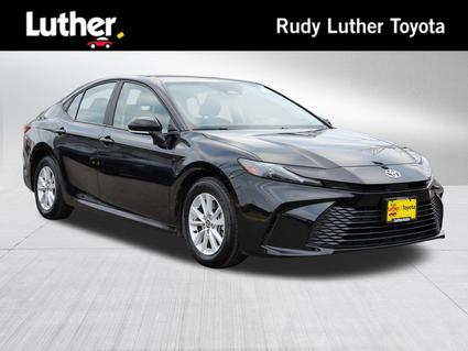 2025 Toyota Camry Hybrid Minneapolis MN
