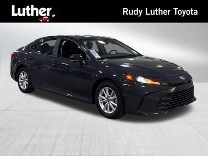 2025 Toyota Camry Hybrid Minneapolis MN