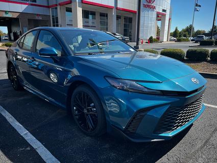 2026 Toyota Camry Hybrid Elizabethtown KY