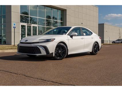 2026 Toyota Camry Hybrid Hernando MS