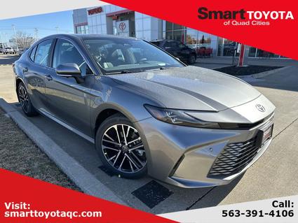 2026 Toyota Camry Hybrid Davenport IA