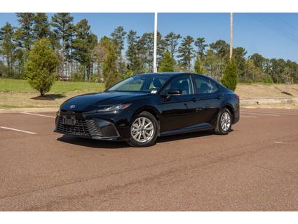 2025 Toyota Camry Hybrid Hernando MS