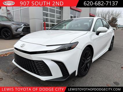 2025 Toyota Camry Hybrid Dodge City KS