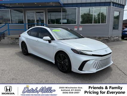 2025 Toyota Camry Hybrid Ashland KY