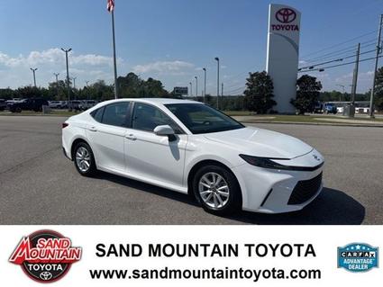 2025 Toyota Camry Hybrid Albertville AL