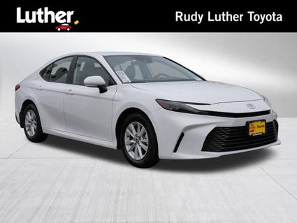 2025 Toyota Camry Hybrid Minneapolis MN