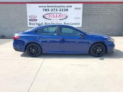 2025 Toyota Camry Hybrid Topeka KS