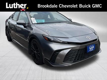 2025 Toyota Camry Hybrid Minneapolis MN