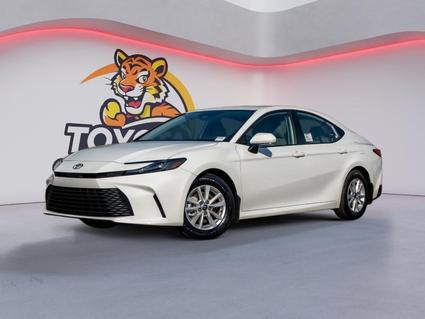 2026 Toyota Camry Hybrid Hernando MS