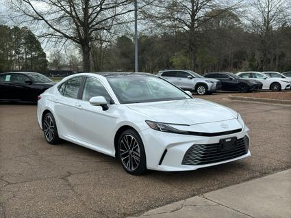 2025 Toyota Camry Hybrid Brandon MS