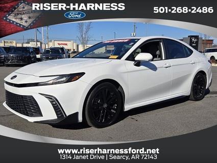 2025 Toyota Camry Hybrid Searcy AR