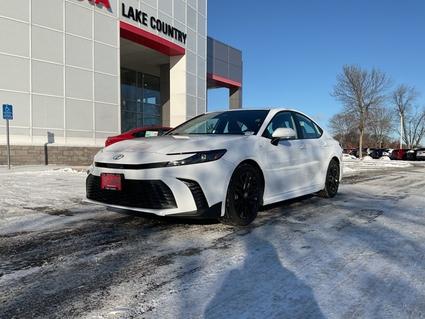 2025 Toyota Camry Hybrid Brainerd MN