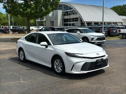 2025 Toyota Camry Hybrid Brandon MS