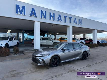 2025 Toyota Camry Hybrid Manhattan KS