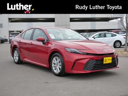 2025 Toyota Camry Hybrid Minneapolis MN
