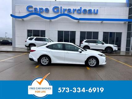 2025 Toyota Camry Hybrid Cape Girardeau MO