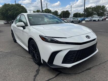 2025 Toyota Camry Hybrid Dodge City KS