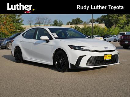 2025 Toyota Camry Hybrid Minneapolis MN