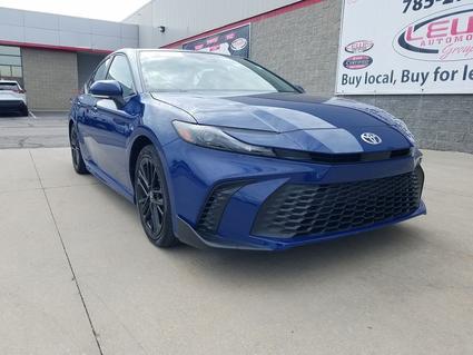 2025 Toyota Camry Hybrid Topeka KS