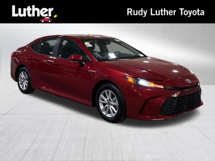 2025 Toyota Camry Hybrid Minneapolis MN