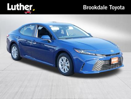 2025 Toyota Camry Hybrid Minneapolis MN