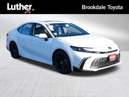 2025 Toyota Camry Hybrid Minneapolis MN