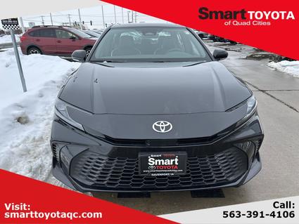 2026 Toyota Camry Hybrid Davenport IA