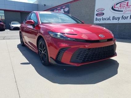 2025 Toyota Camry Hybrid Topeka KS