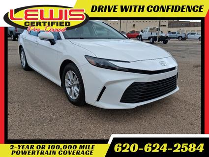 2025 Toyota Camry Hybrid Liberal KS