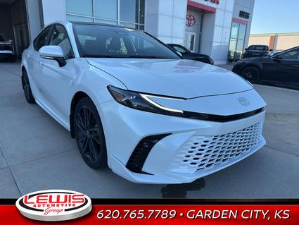 2025 Toyota Camry Hybrid Garden City KS