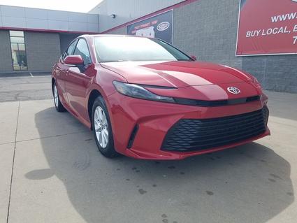 2025 Toyota Camry Hybrid Topeka KS