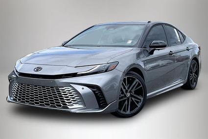 2025 Toyota Camry Hybrid Fort Walton Beach FL