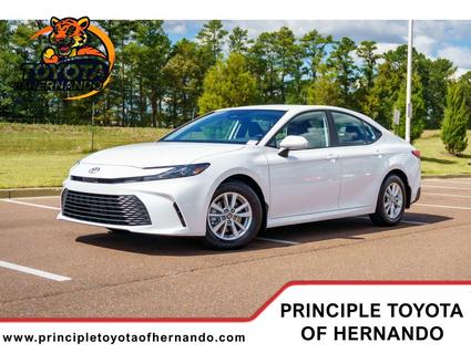 2026 Toyota Camry Hybrid Hernando MS