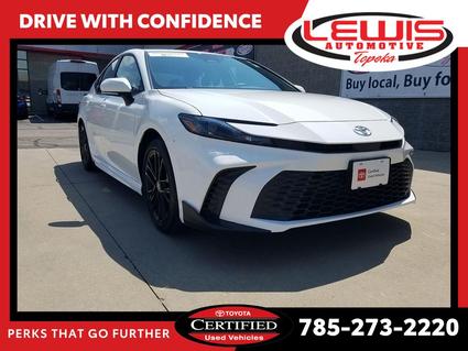 2025 Toyota Camry Hybrid Topeka KS