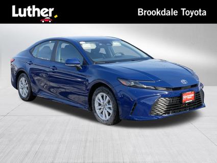 2025 Toyota Camry Hybrid Minneapolis MN