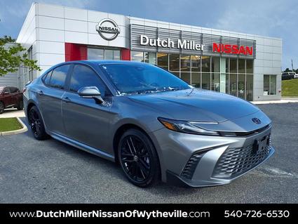 2025 Toyota Camry Hybrid Wytheville WV