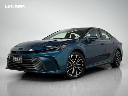 2025 Toyota Camry Hybrid Minneapolis MN
