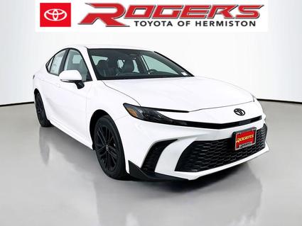 2026 Toyota Camry Hybrid Hermiston OR