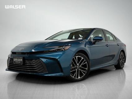 2025 Toyota Camry Hybrid Minneapolis MN