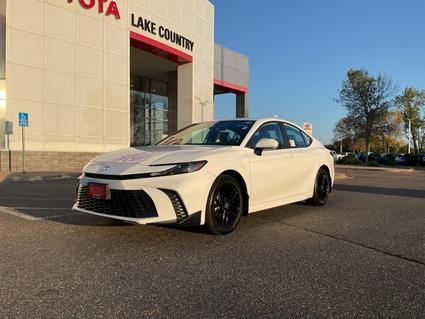 2026 Toyota Camry Hybrid Brainerd MN
