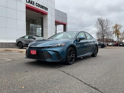 2026 Toyota Camry Hybrid Brainerd MN