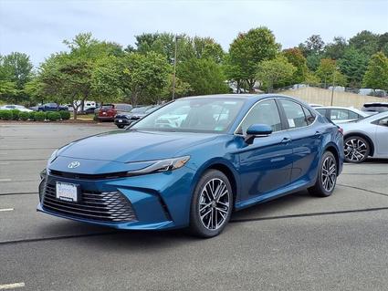 2025 Toyota Camry Hybrid Warrenton VA