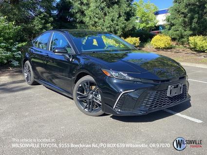 2026 Toyota Camry Hybrid Vero Beach FL