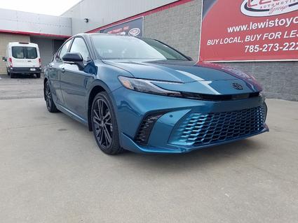 2026 Toyota Camry Hybrid Topeka KS