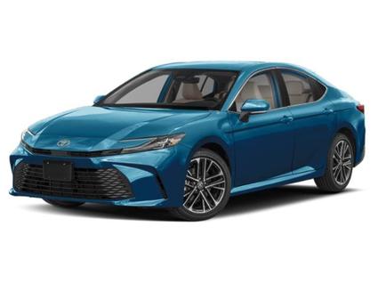 2025 Toyota Camry Hybrid Minneapolis MN