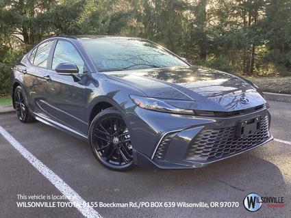 2026 Toyota Camry Hybrid Vero Beach FL