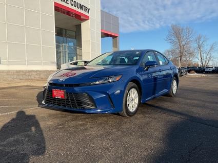 2026 Toyota Camry Hybrid Brainerd MN